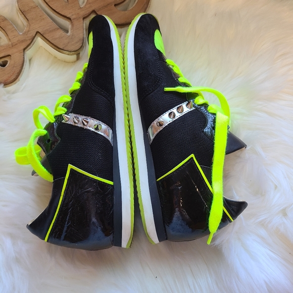 RUTHIE DAVIS sneakers spikes studs black green - Picture 3 of 8